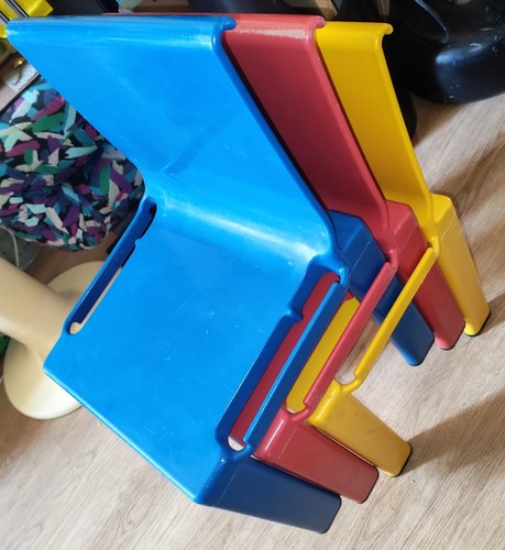Kartell school system chairs - school,